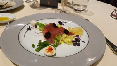 Tuna crudité Niçoise-style