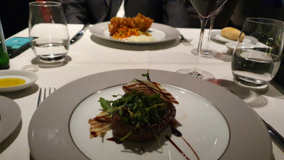 Blackened Angus fillet steak with rocket, mesclun and pecorino cheese & balsamic jus