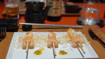 Sukanpi Tataki | Scampi, Sesame oil seaweed salad with passion fruit